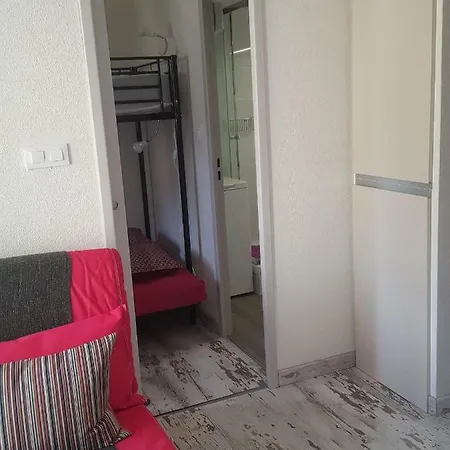 T2 Pied Pistes Pyrenees 2000 Recemment Renove Wifi